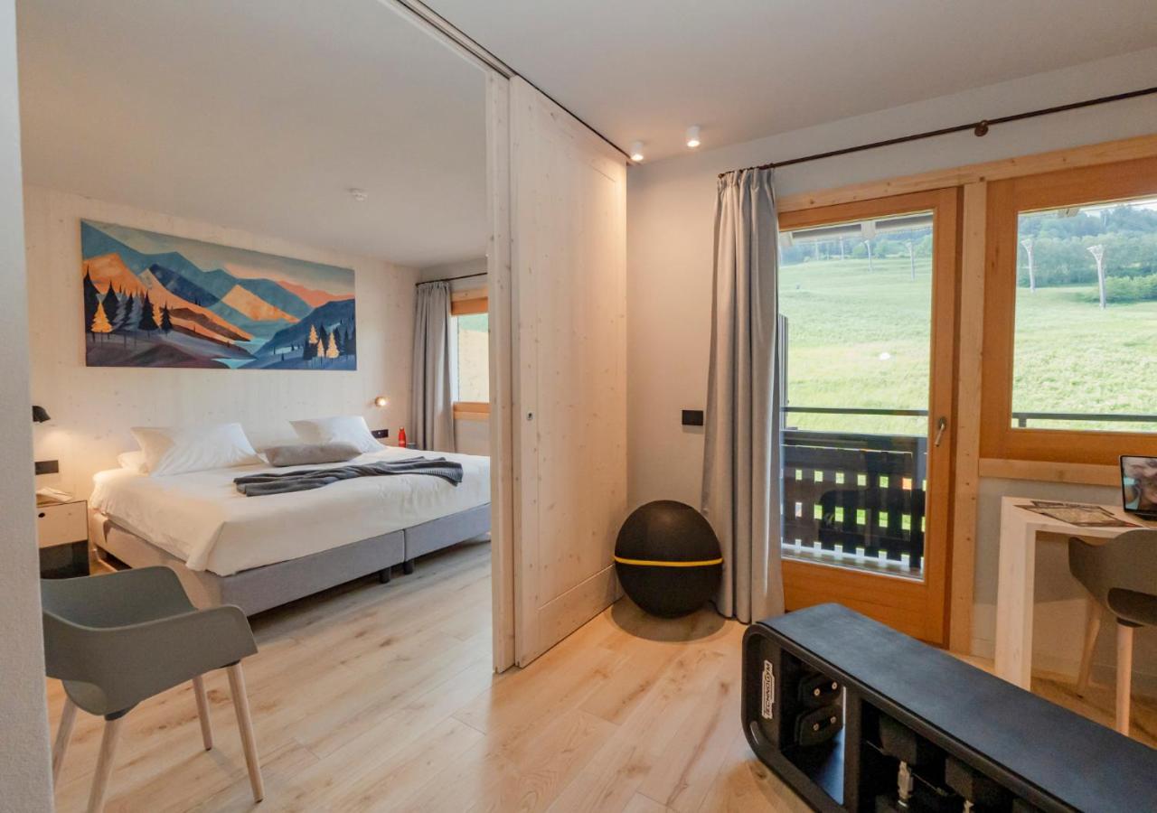 Suite Balcony,1656176977:JPEG