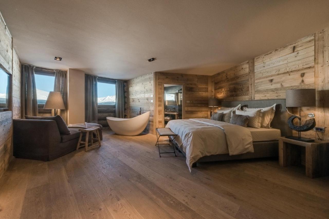 Deluxe Room,1588365217:JPEG